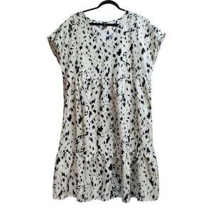 Emery Rose XL - Black and White Patterned Women's Dress